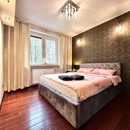 Widok 16 - Balcony - 500m Main Square *